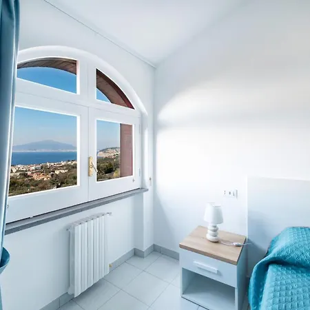 Holiday home Sorrentovibes - Sea View Rooftop With Jacuzzi & Garden *