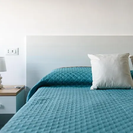 Sorrentovibes - Sea View Rooftop With Jacuzzi & Garden Holiday home Sorrento