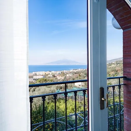 Sorrentovibes - Sea View Rooftop With Jacuzzi & Garden Holiday home Sorrento